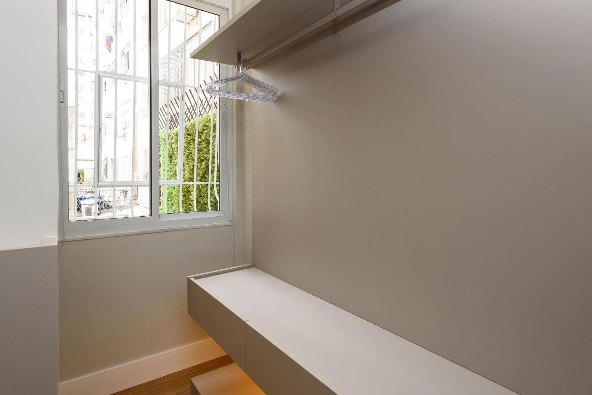 Apartamento 3qts Decorado A 400m Da | Br 503/204 *